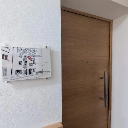 Appartement Garni Pola - Tirano
